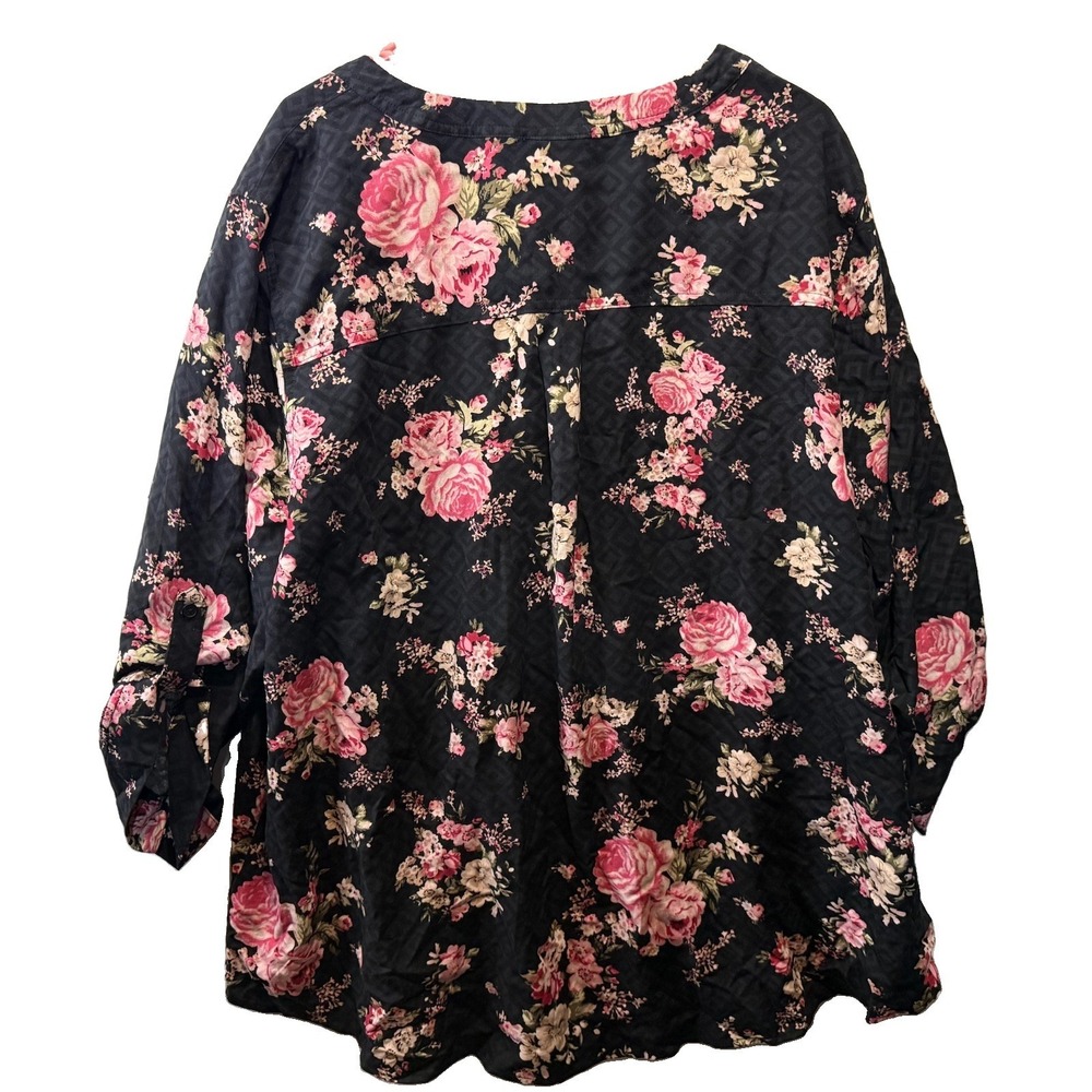 Torrid Women's Popover Top Plus Sz 4 Pink Black Floral Roll Tab Sleeves Pullover - Picture 9 of 9